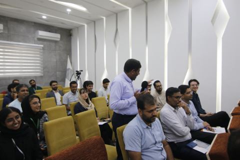تصویر ۱۶۷ از کارگاه