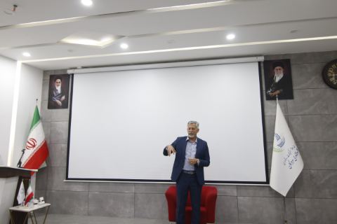 تصویر ۳۶ از کارگاه